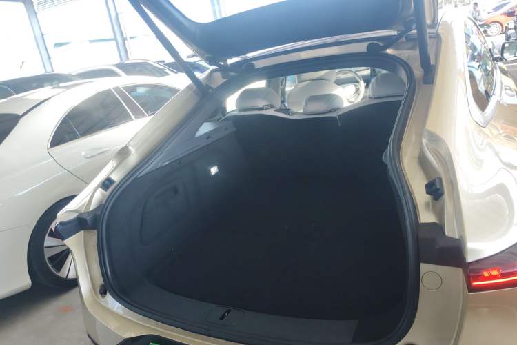 Used CHANGAN NEVO A07 2023 Range-Extended 200 Max Trunk