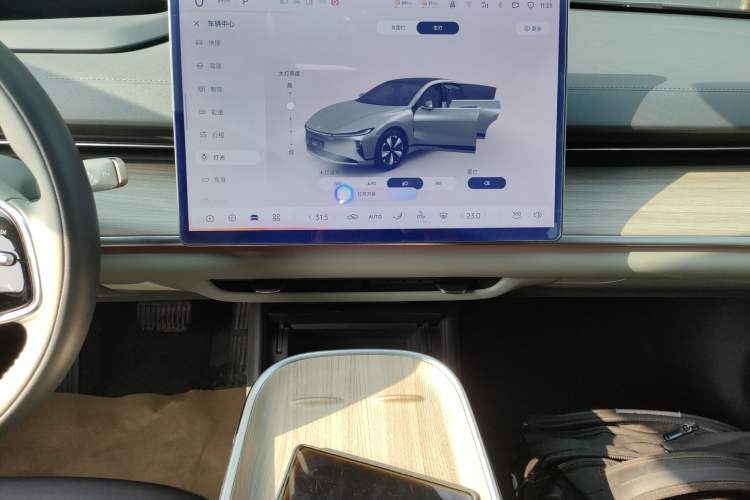 Used CHANGAN NEVO A07 2023 Range-Extended 200 Pro Audio And AC Panel