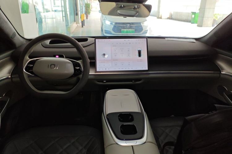 Used CHANGAN NEVO A07 2023 Range-Extended 200 Max Center Console
