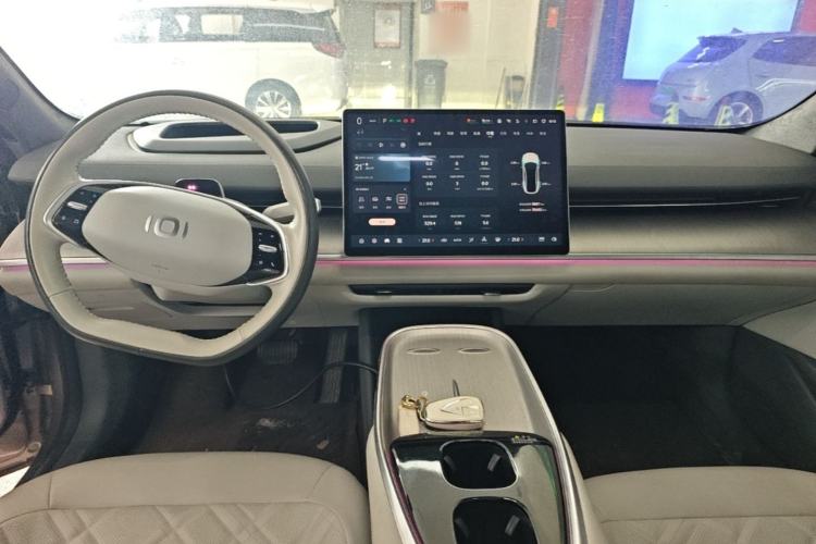Used CHANGAN NEVO A07 2023 Range-Extended 200 Max Center Console