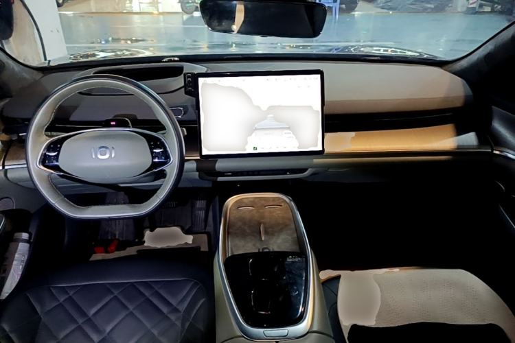 Used CHANGAN NEVO A07 2023 Range-Extended 200 Max Center Console