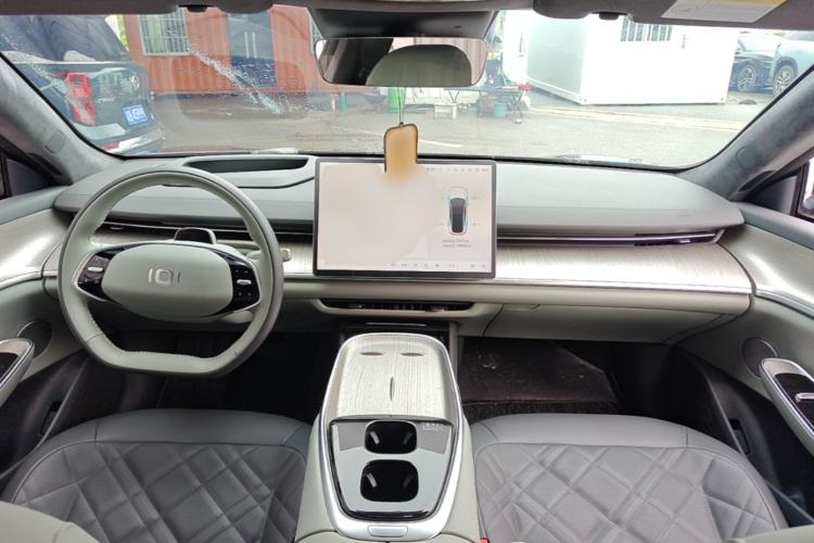 Used CHANGAN NEVO A07 2023 Range-Extended 200 Max Center Console