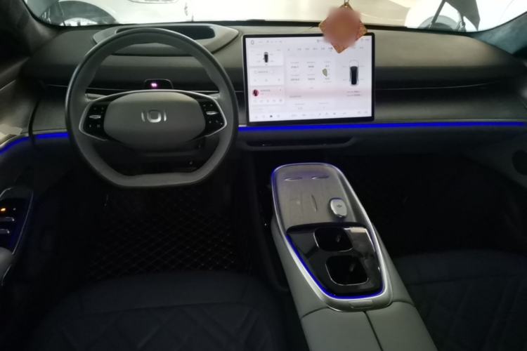 Used CHANGAN NEVO A07 2023 Range-Extended 200 Max Center Console
