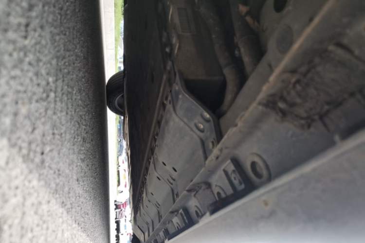 Used CHANGAN NEVO A07 2023 Range-Extended 200 Max Chassis Front Left