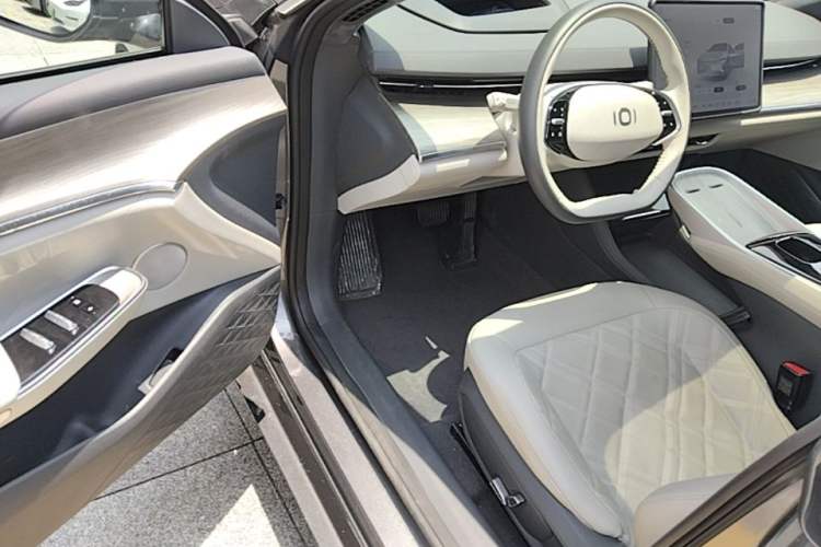 Used CHANGAN NEVO A07 2023 Range-Extended 200 Pro Driver Seat