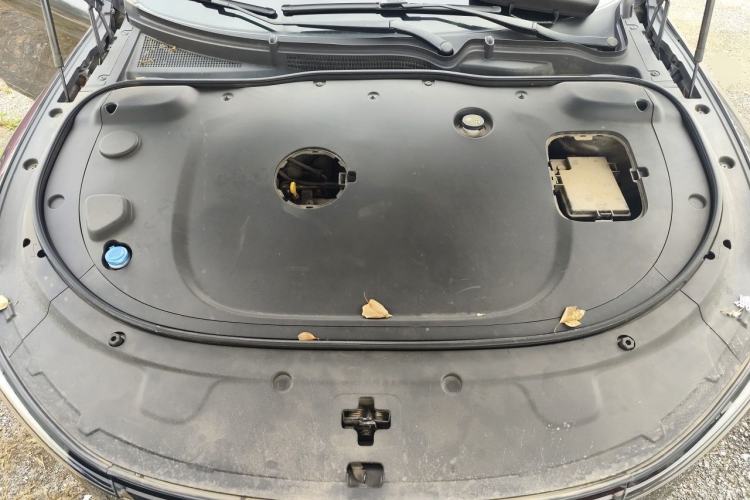 Used CHANGAN NEVO A07 2023 Range-Extended 200 Air Engine Bay
