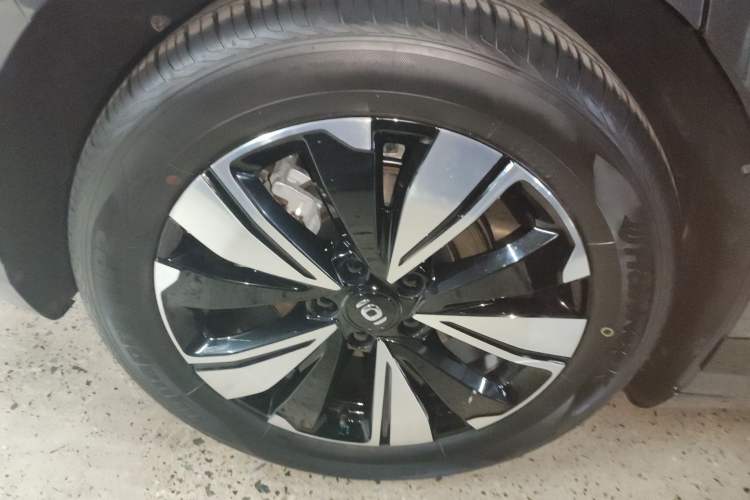 Used CHANGAN NEVO A07 2023 Range-Extended 200 Pro Exterior 8