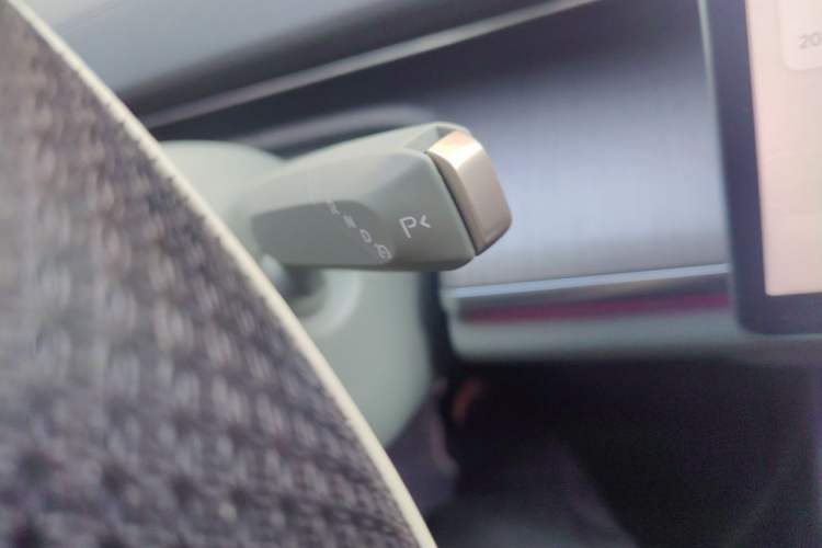 Used CHANGAN NEVO A07 2023 Range-Extended 200 Max Gear Lever