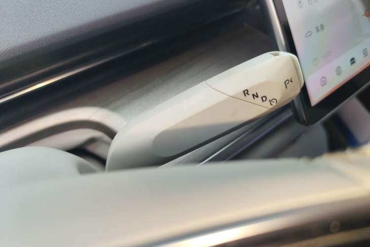 Used CHANGAN NEVO A07 2023 Range-Extended 200 Air Gear Lever