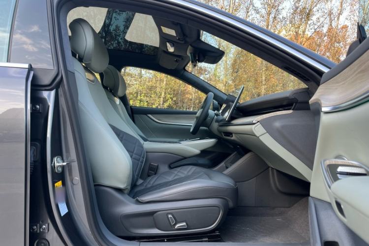 Used CHANGAN NEVO A07 2023 Range-Extended 200 Pro Interior 3