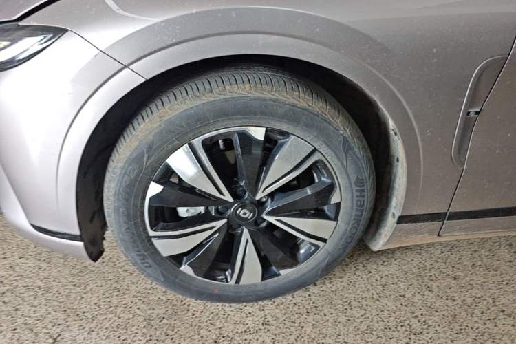 Used CHANGAN NEVO A07 2023 Range-Extended 200 Max Left Front Wheel Hub