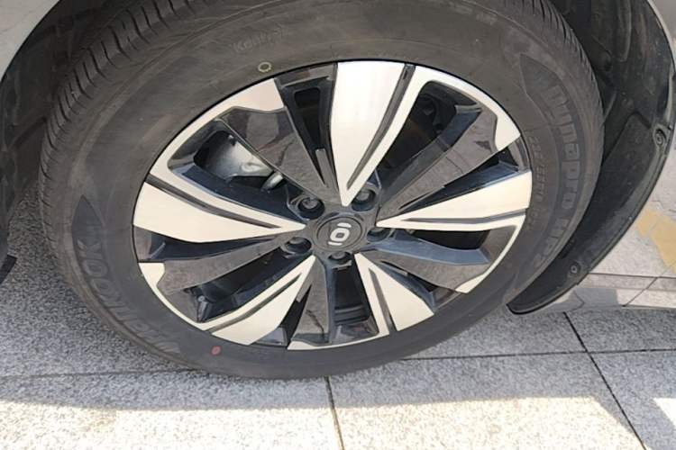 Used CHANGAN NEVO A07 2023 Range-Extended 200 Pro Left Front Wheel Hub
