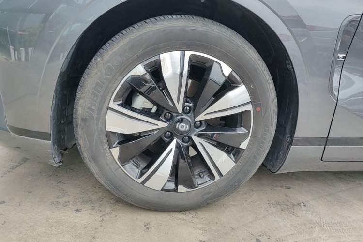 Used CHANGAN NEVO A07 2023 Range-Extended 200 Max Left Front Wheel Hub