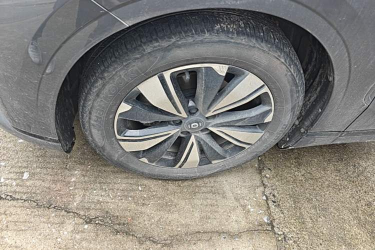 Used CHANGAN NEVO A07 2023 Range-Extended 200 Air Left Front Wheel Hub