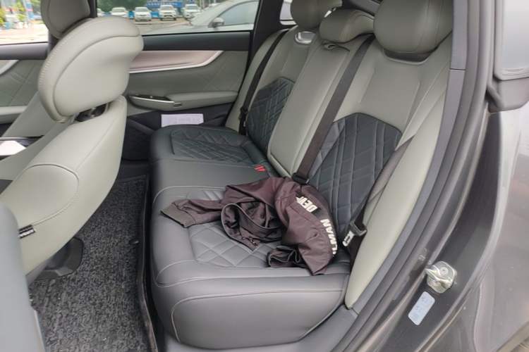 Used CHANGAN NEVO A07 2023 Range-Extended 200 Max Left Rear Seat