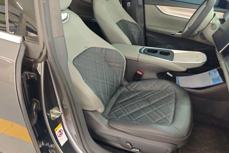 Used CHANGAN NEVO A07 2023 Range-Extended 200 Max Right Front Seat
