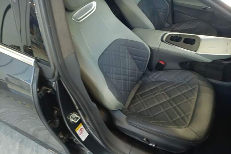 Used CHANGAN NEVO A07 2023 Range-Extended 200 Max Right Front Seat