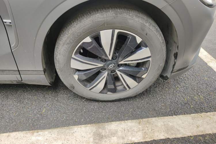 Used CHANGAN NEVO A07 2023 Range-Extended 200 Max Right Front Wheel Hub