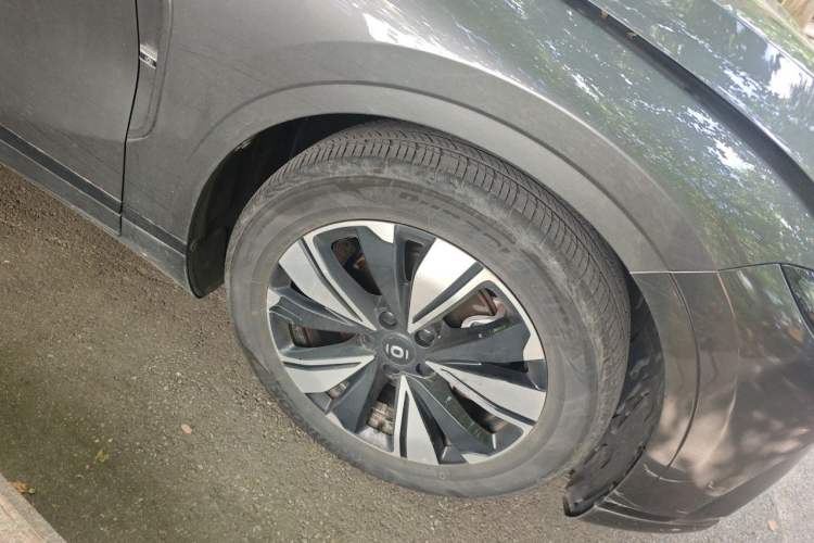 Used CHANGAN NEVO A07 2023 Range-Extended 200 Pro Right Front Wheel Hub