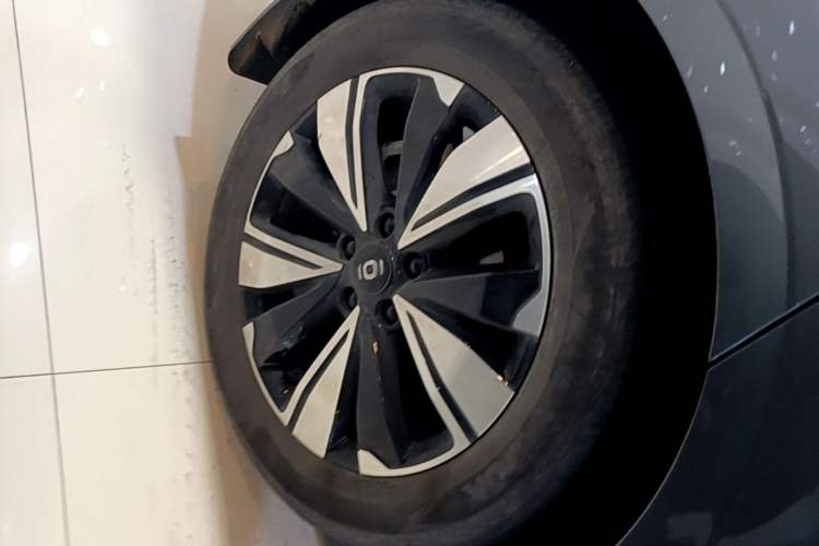 Used CHANGAN NEVO A07 2023 Range-Extended 200 Max Right Rear Wheel Hub