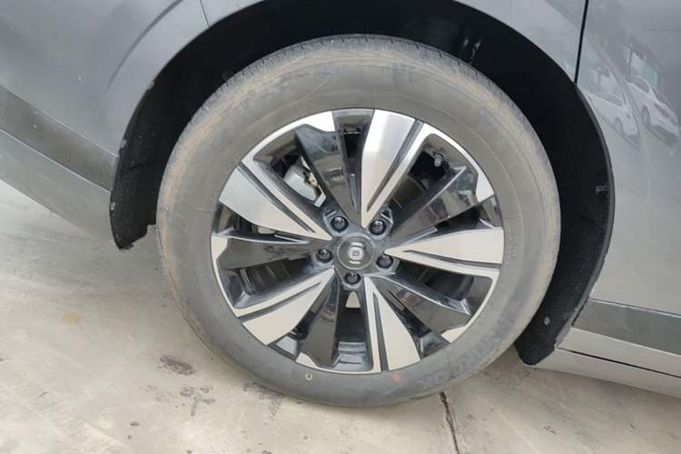 Used CHANGAN NEVO A07 2023 Range-Extended 200 Max Right Rear Wheel Hub