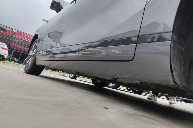 Used CHANGAN NEVO A07 2023 Range-Extended 200 Max Right Side Sill