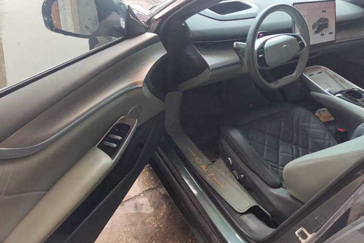 Used CHANGAN NEVO A07 2023 Range-Extended 200 Max Driver Seat