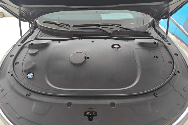 Used CHANGAN NEVO A07 2023 Range-Extended 200 Max Engine Bay
