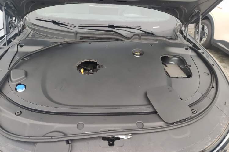 Used CHANGAN NEVO A07 2023 Range-Extended 200 Pro Engine Bay