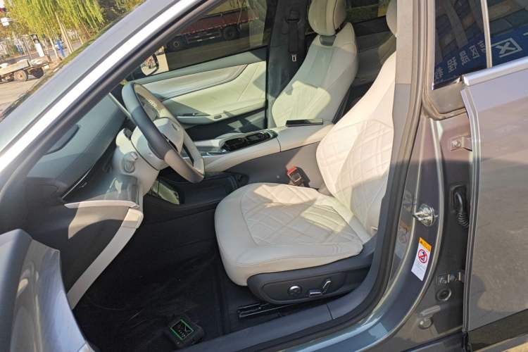 Used CHANGAN NEVO A07 2023 Range-Extended 200 Max Left Front Seat