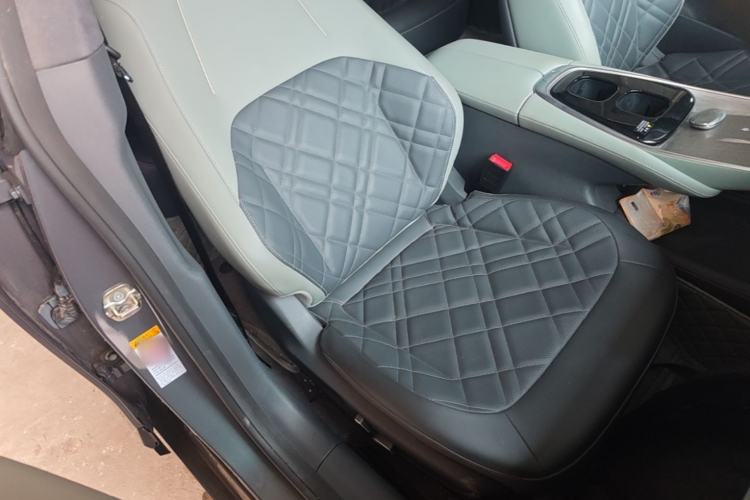 Used CHANGAN NEVO A07 2023 Range-Extended 200 Max Right Front Seat
