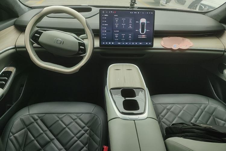 Used CHANGAN NEVO A07 2023 Range-Extended 200 Pro Center Console