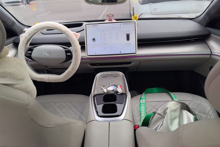 Used CHANGAN NEVO A07 2023 Range-Extended 200 Pro Center Console