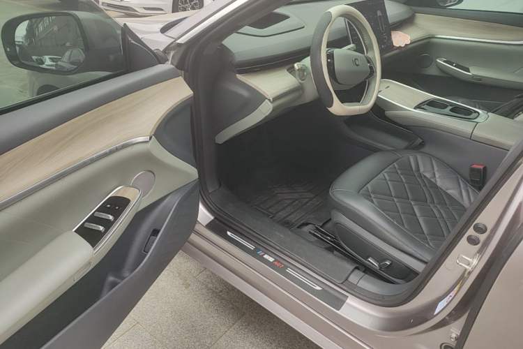 Used CHANGAN NEVO A07 2023 Range-Extended 200 Pro Driver Seat
