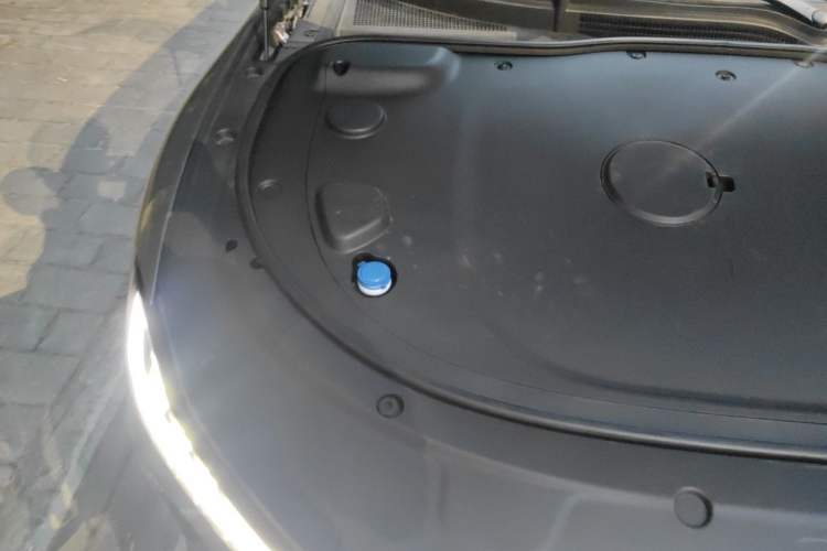 Used CHANGAN NEVO A07 2023 Range-Extended 200 Pro Engine Bay Right