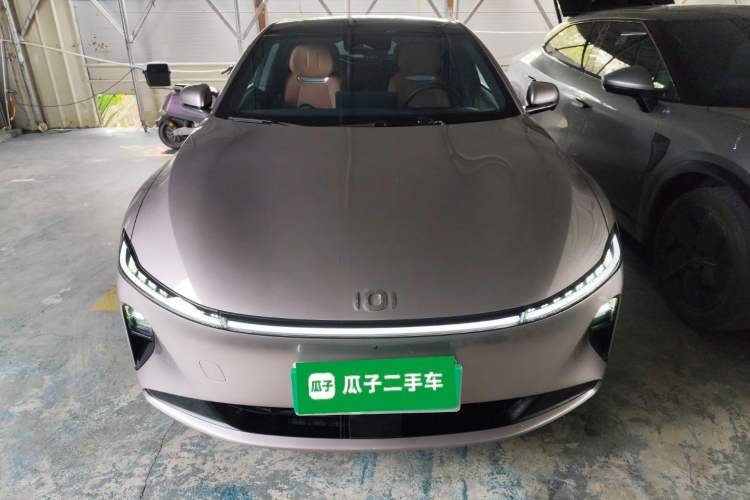 Used CHANGAN NEVO A07 2023 Range-Extended 200 Pro Front