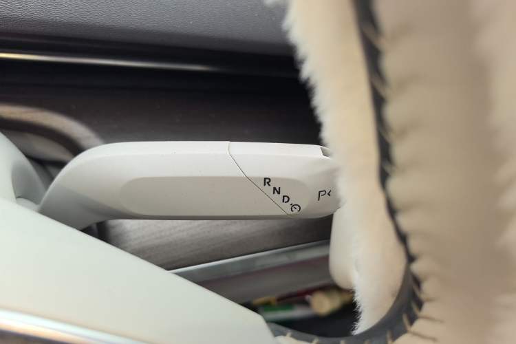 Used CHANGAN NEVO A07 2023 Range-Extended 200 Pro Gear Lever