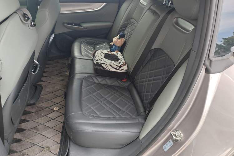 Used CHANGAN NEVO A07 2023 Range-Extended 200 Max Left Rear Seat