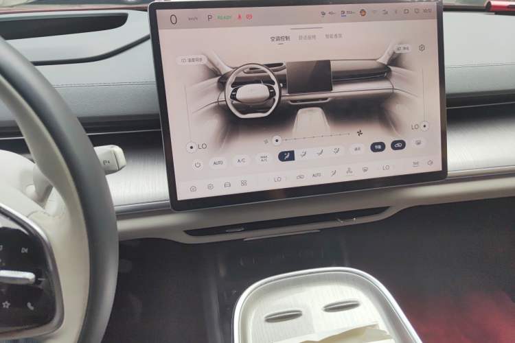 Used CHANGAN NEVO A07 2023 Range-Extended 200 Max Audio And AC Panel