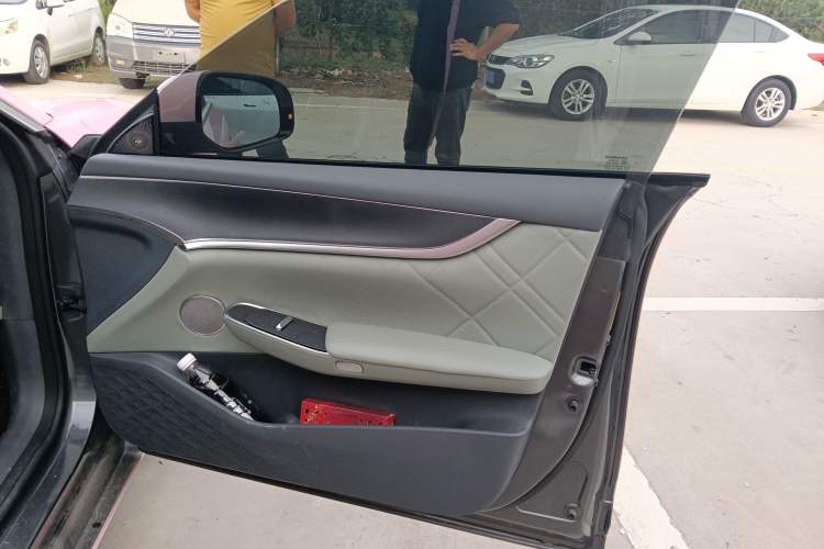 Used CHANGAN NEVO A07 2023 Range-Extended 200 Max Right Front Door Interior