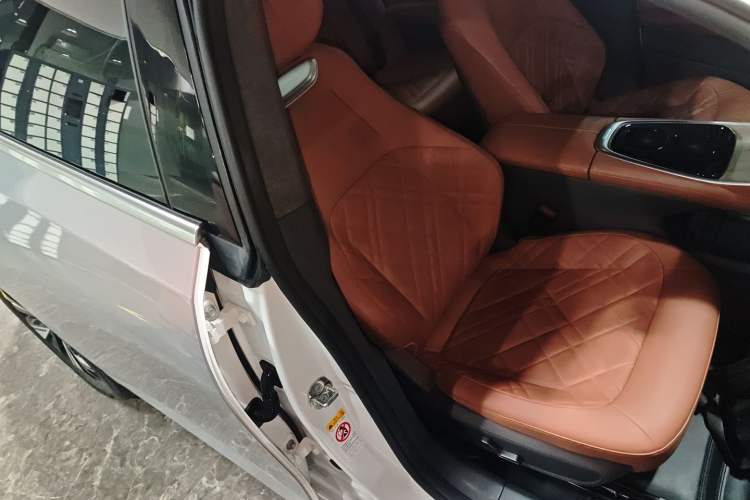 Used CHANGAN NEVO A07 2023 Range-Extended 200 Pro Right Front Seat