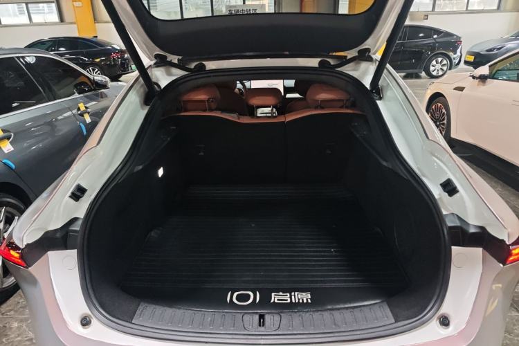 Used CHANGAN NEVO A07 2023 Range-Extended 200 Pro Trunk