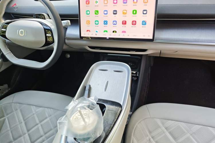Used CHANGAN NEVO A07 2023 Range-Extended 200 Max Audio And AC Panel