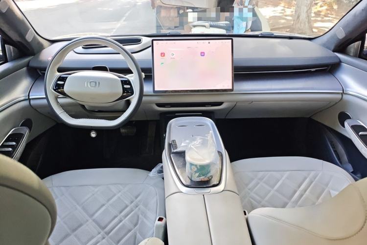 Used CHANGAN NEVO A07 2023 Range-Extended 200 Max Center Console