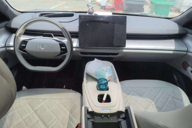 Used CHANGAN NEVO A07 2023 Range-Extended 200 Max Center Console