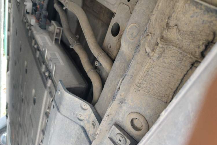 Used CHANGAN NEVO A07 2023 Range-Extended 200 Max Chassis Front Left