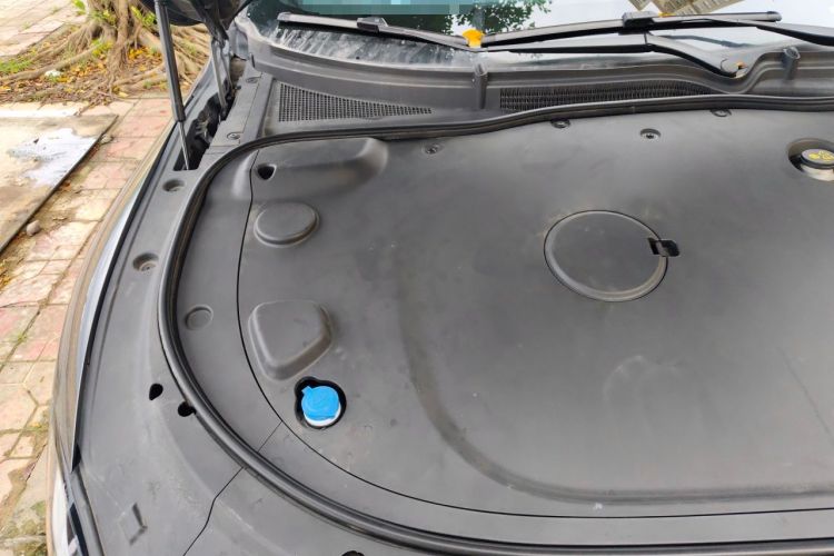 Used CHANGAN NEVO A07 2023 Range-Extended 200 Max Engine Bay Right