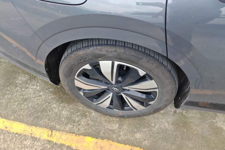 Used CHANGAN NEVO A07 2023 Range-Extended 200 Pro Exterior 8