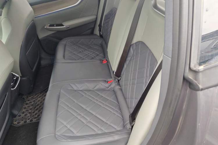 Used CHANGAN NEVO A07 2023 Range-Extended 200 Pro Interior 4