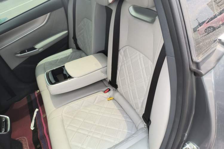 Used CHANGAN NEVO A07 2023 Range-Extended 200 Max Left Rear Seat
